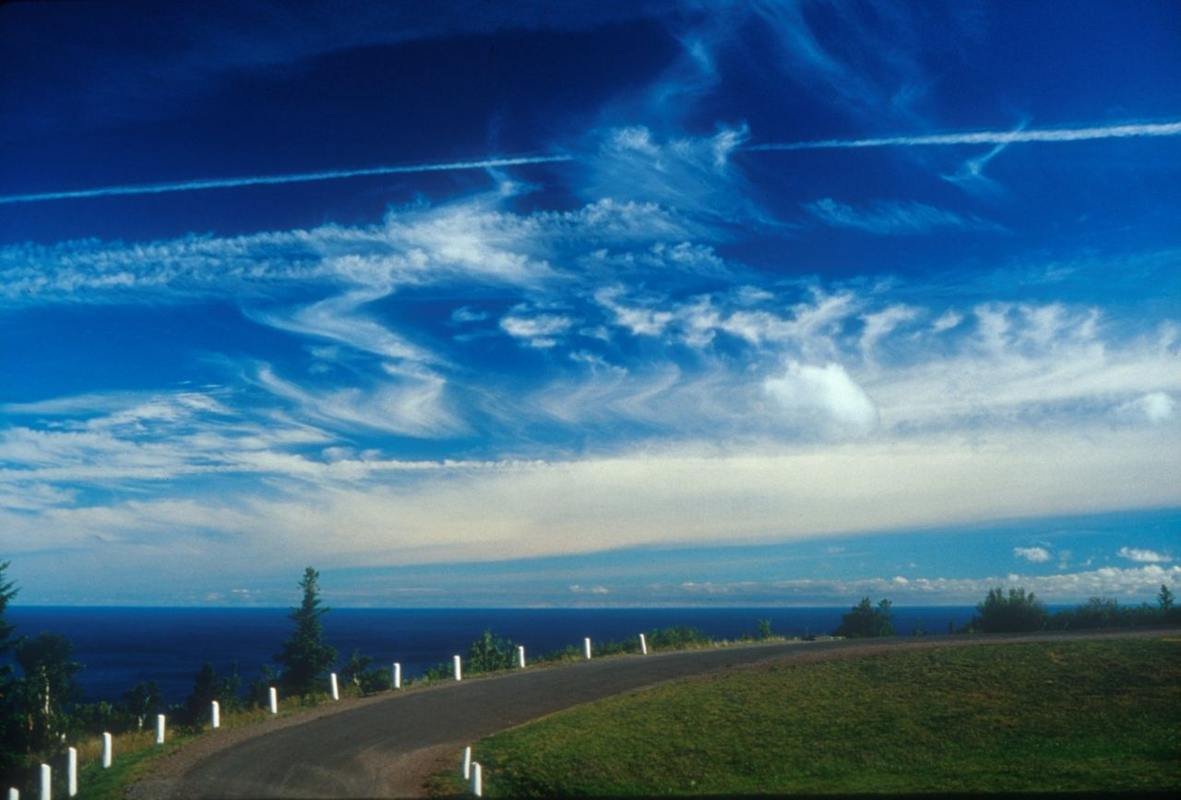 This 9.5 mile drive is considered one of the most scenic drives in the U.S. Views from the top of Brockway Mountain Drive include the tip of the Copper Country and spectacular Lake superior vistas.
