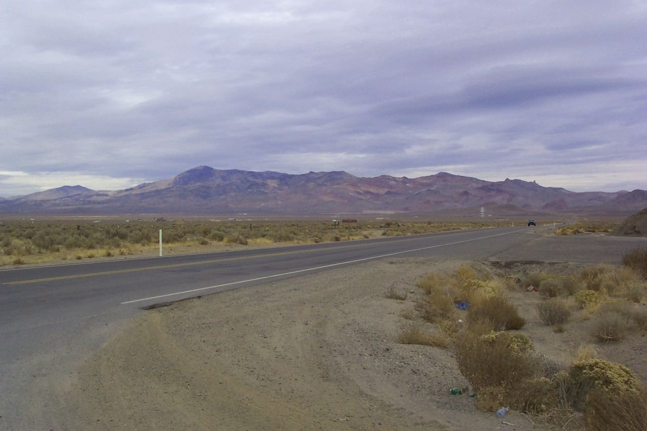 Pyramid Lake Scenic Byway affords grand mountain views.